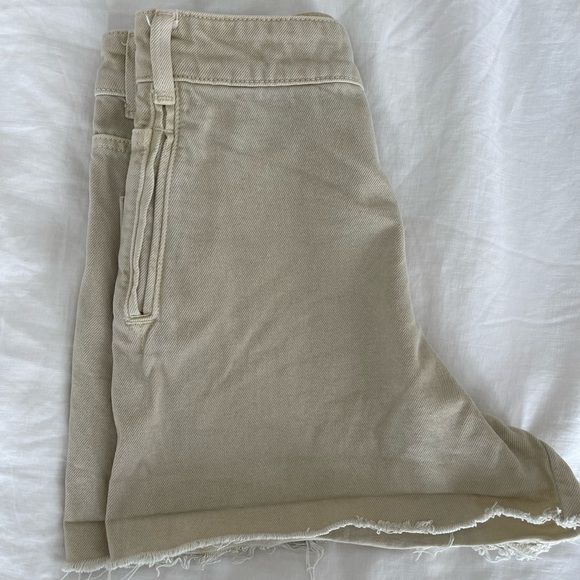 EUC Beige denim shorts - Picture 3 of 6